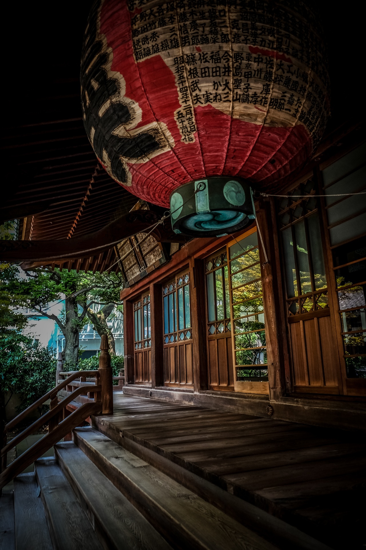 red lantern in China as seen by James Ruesch
